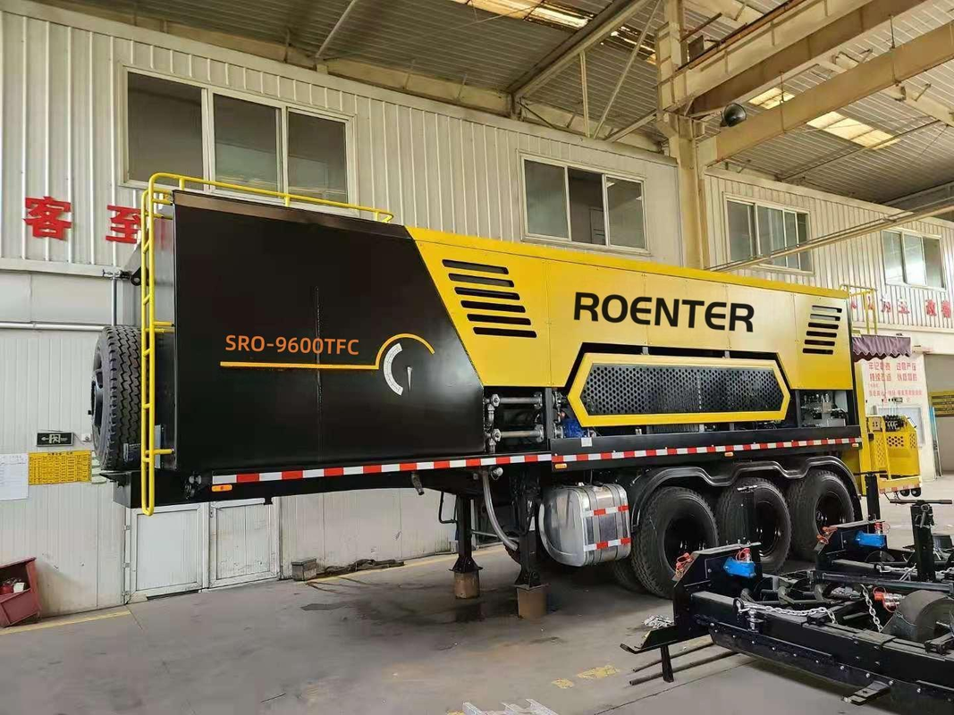 SRO-9600TFC Trailer-Typ Intelligenter Mikro-Flächenbelag, Schlammdichtungsbelag für Asphaltstraßenwartung