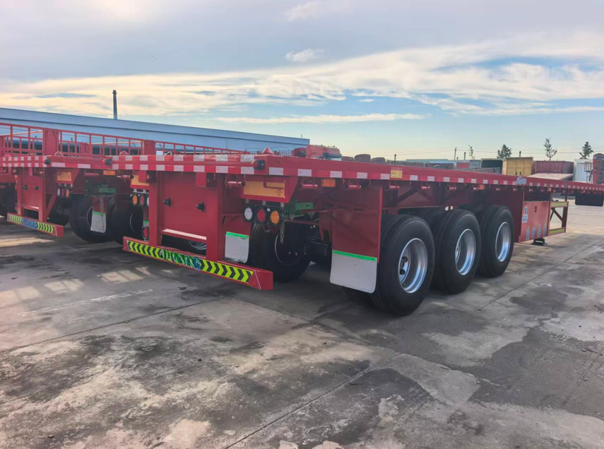 Fabrikmaßgeschneiderter 12,5-Meter-3-Achs-Geradträger-Tieflader-Sattelanhänger Schwerlast-Container-Transportanhänger zu verkaufen